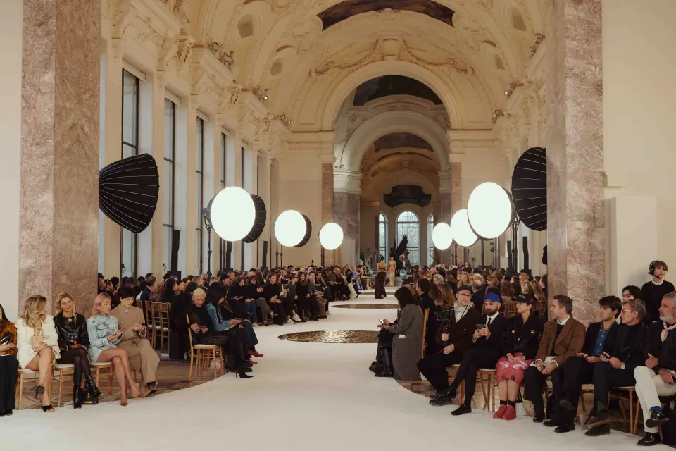 Fashion Paris (Schiaparelli)